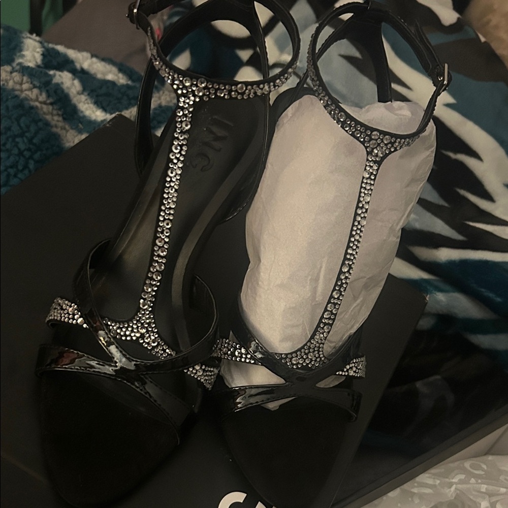 Elegant Black Strappy Sandals with Rhinestones 8.5 international concept